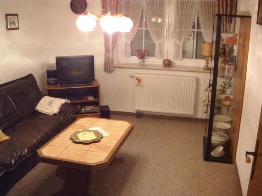 Ferienwohnungen Seidenweber Шмаленберг Стая снимка